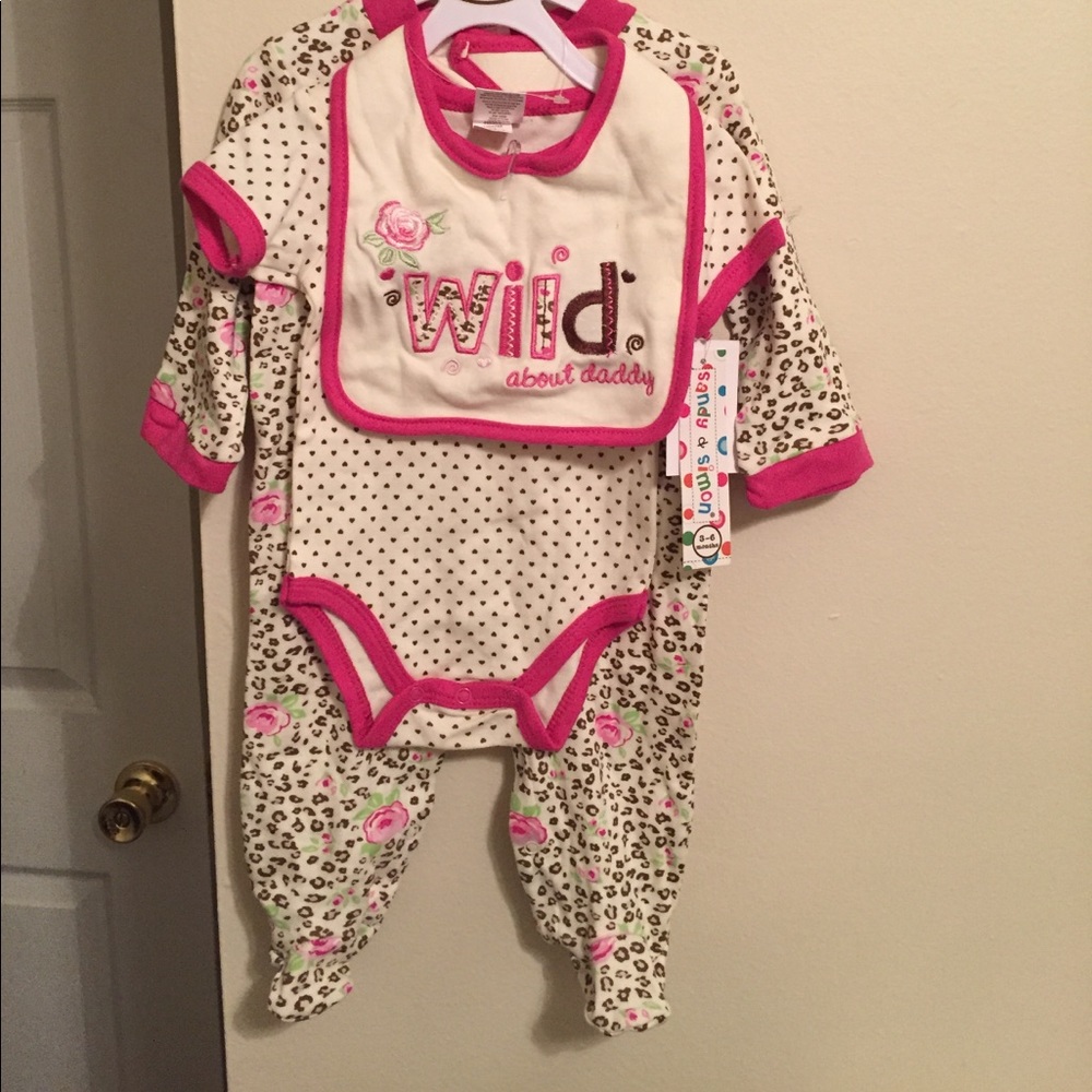 3 piece set by Sandy & Simon