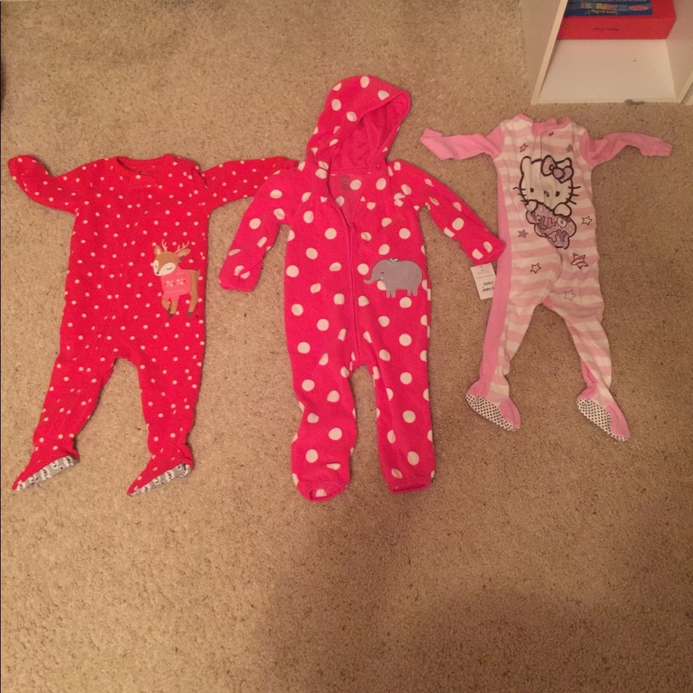 3 pairs of pjs
