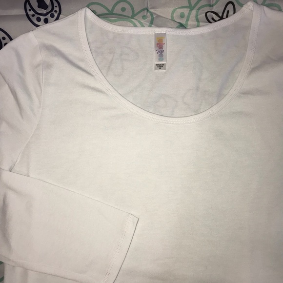 👀LulaRoe Lynnae-❌SOLD MERCARI❌ - Picture 2 of 4