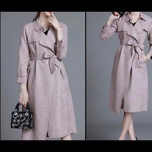 New woman long lapel Slim fit trench coat