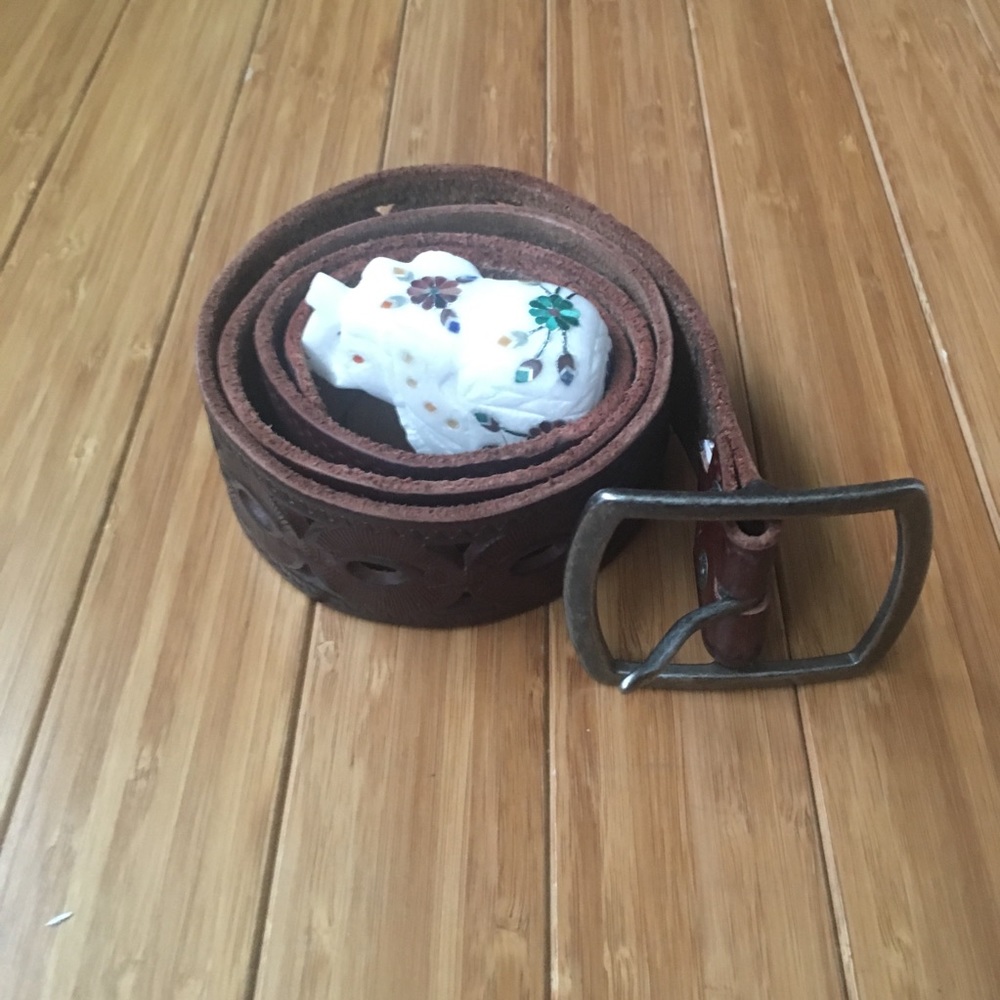 Brown leather Lucky Brand belt