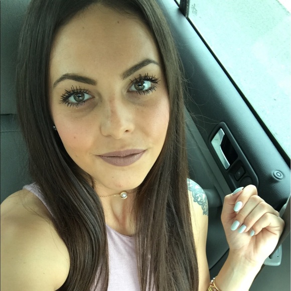 Meet your Posher, Shannon - Picture 1 of 1