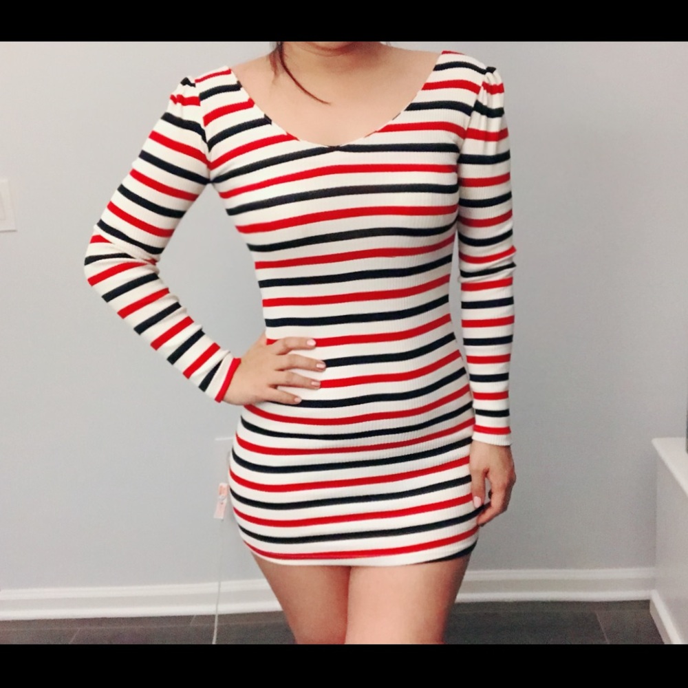 V-neck stripped dress