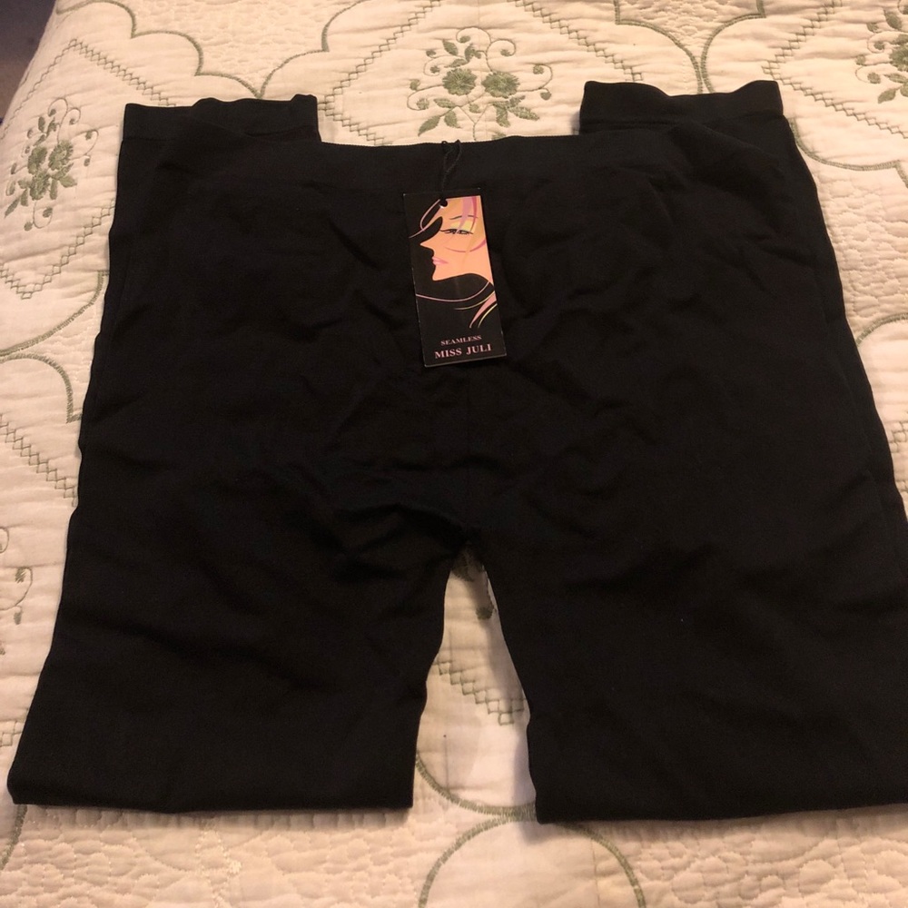 Spandex black pants *NEW