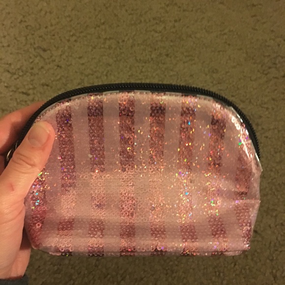 Victoria Secret Makeup Bag - Picture 2 of 3