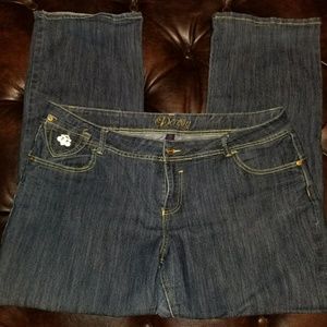 Dereon Jeans