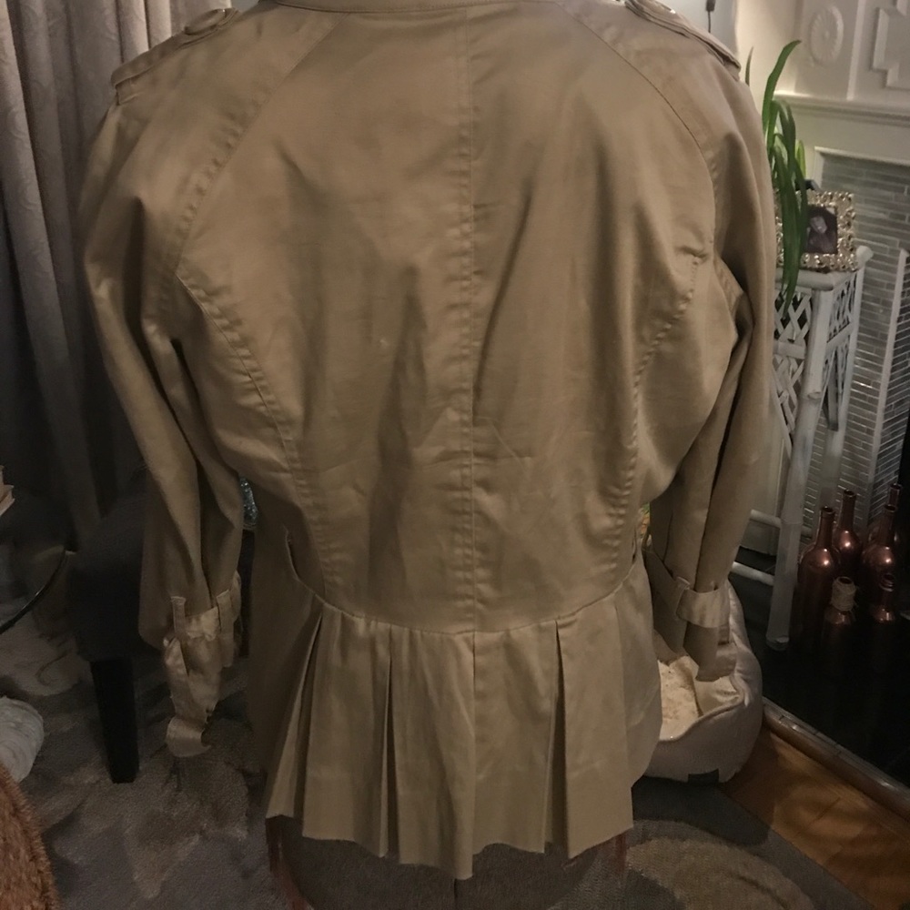 Jacket - Picture 3 of 5