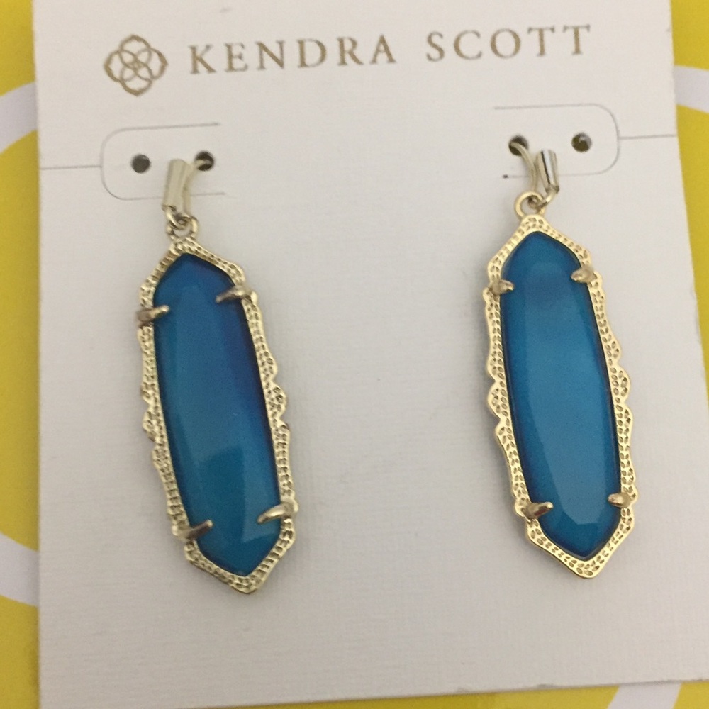 Like new teal agate frans