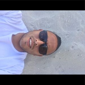 Meet your Posher, Jose