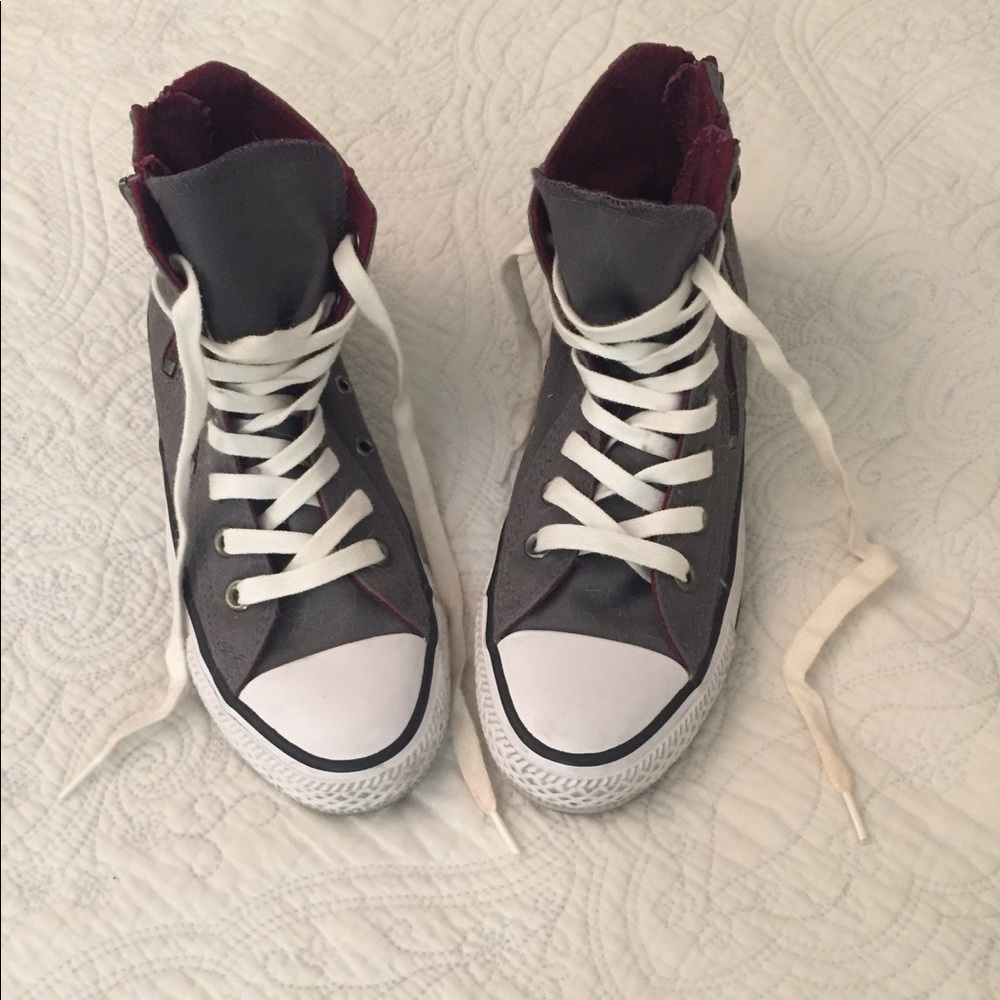 ✨SALE! Converse High Tops