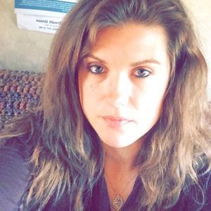 Meet your Posher, Hollie