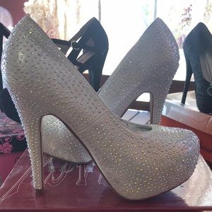 Women’s high heels