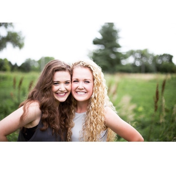 Meet your Posher, Abbie - Picture 1 of 1