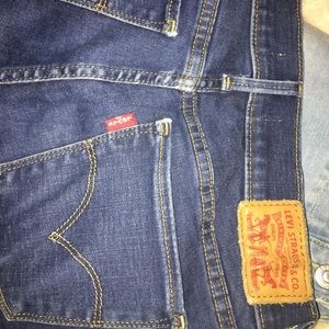Levi’s 710 Super Skinny Jeans