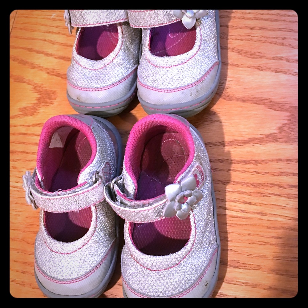 Girls Surprize by Stride Rite shoes