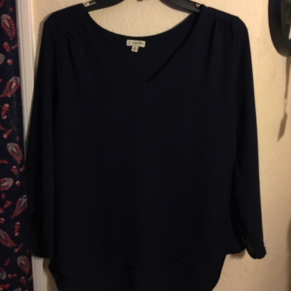 Navy quarter sleeve