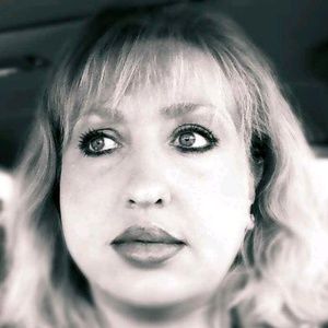 Meet your Posher, Christy