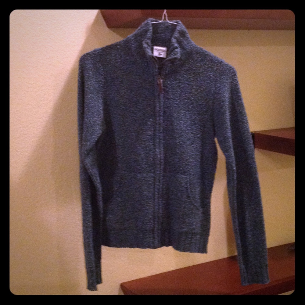 Columbia sweater