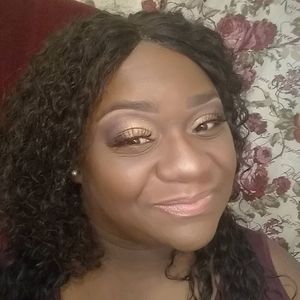 Meet your Posher, Kisha