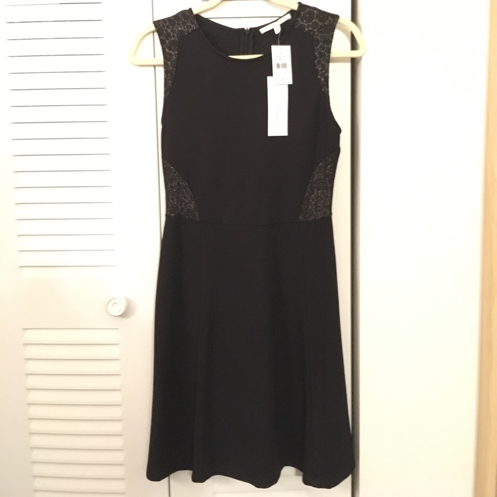 ⬇️⬇️Collective Concepts fit & flare cocktail dress