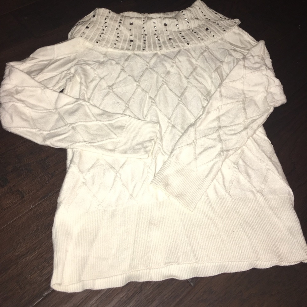 White Black Market white sweater Size M