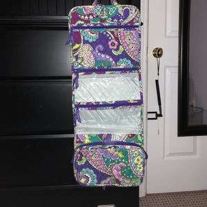 Vera bradley storage! Has never been used !