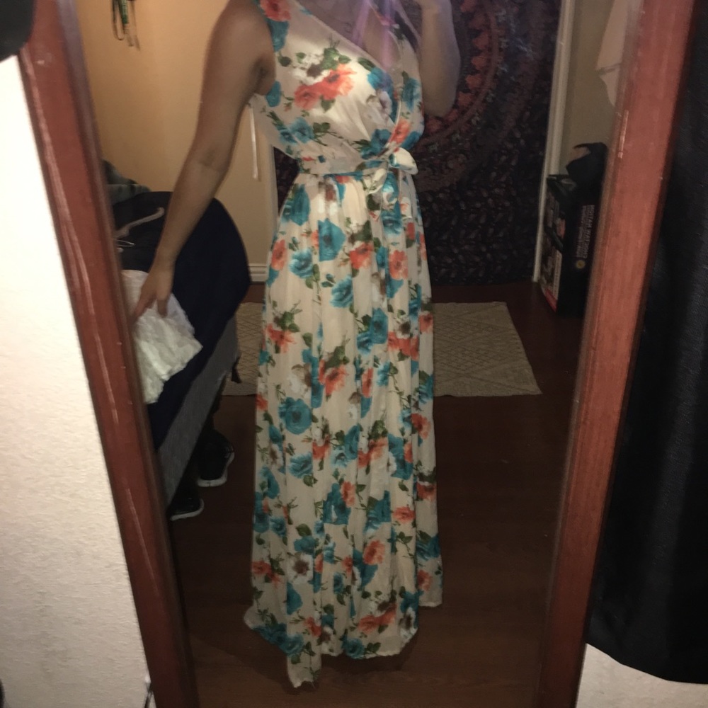 Maxi floral dress - Picture 4 of 4