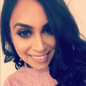 Meet your Posher, Sana