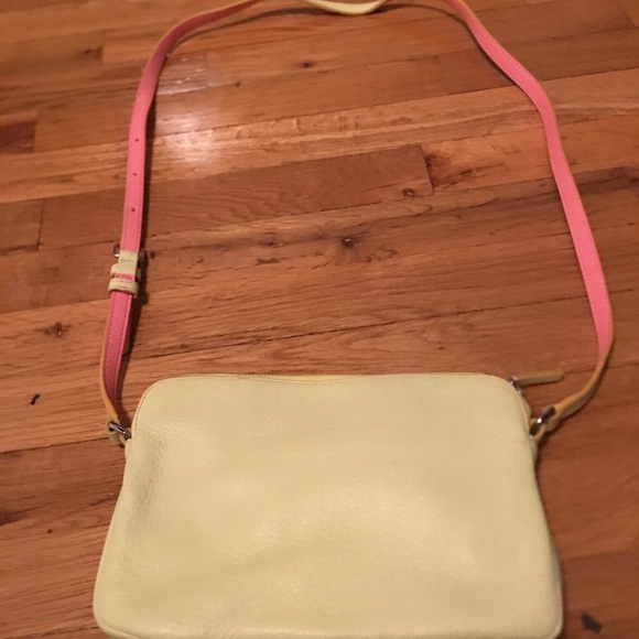 Crossbody - Picture 2 of 4