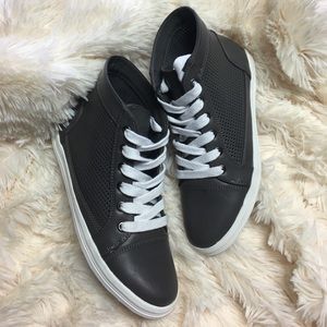 CALVIN KLEIN HIGH TOPS 