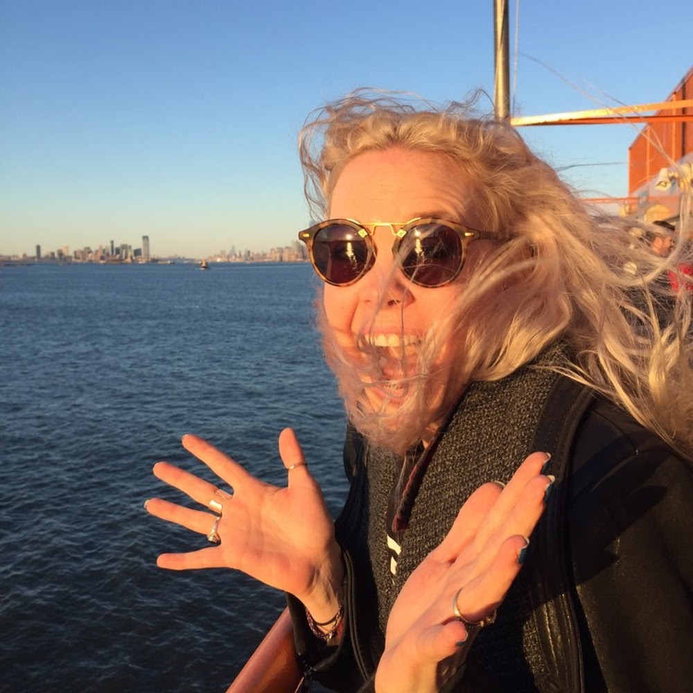 Meet your Posher, Ashley