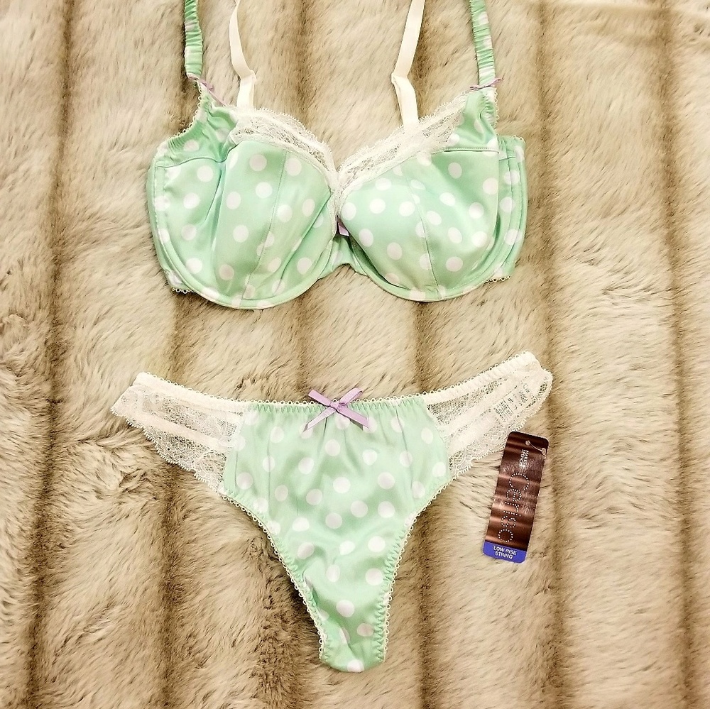 Vintage style polka dot lingerie set