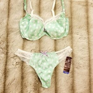 Vintage style polka dot lingerie set