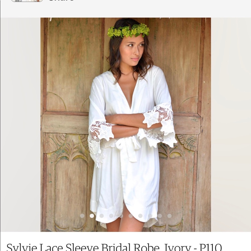 Piyama NWT Bridal Robe lace trim