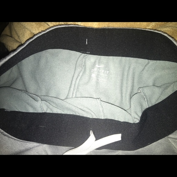 Nike Dri-Fit Joggers - Picture 2 of 3