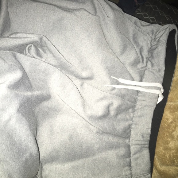 Nike Dri-Fit Joggers - Picture 3 of 3