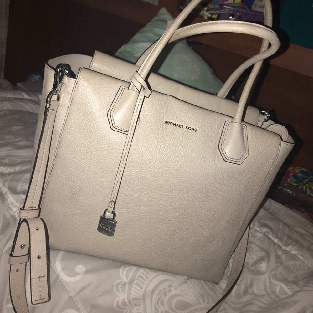 Micheal kors bag ( Mercer large satchel )
