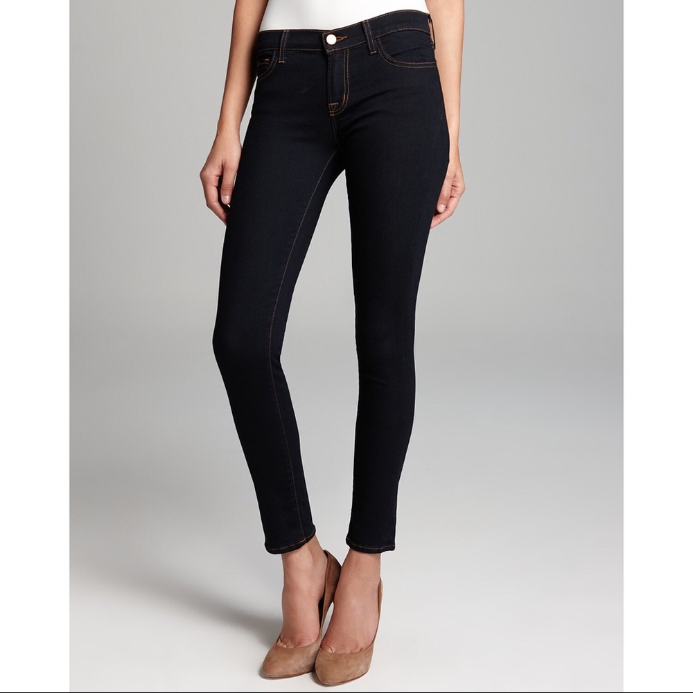 J Brand 811 skinny leg- ink, mid rise 5 pocket