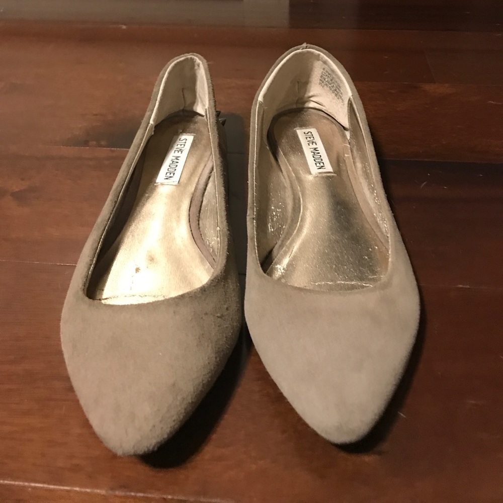 Steve Madden studded flats