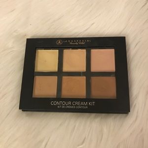 Anastasia Beverly Hills Cream Contour Kit *USED*