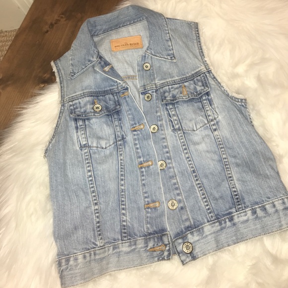 Denim vest - Picture 2 of 3
