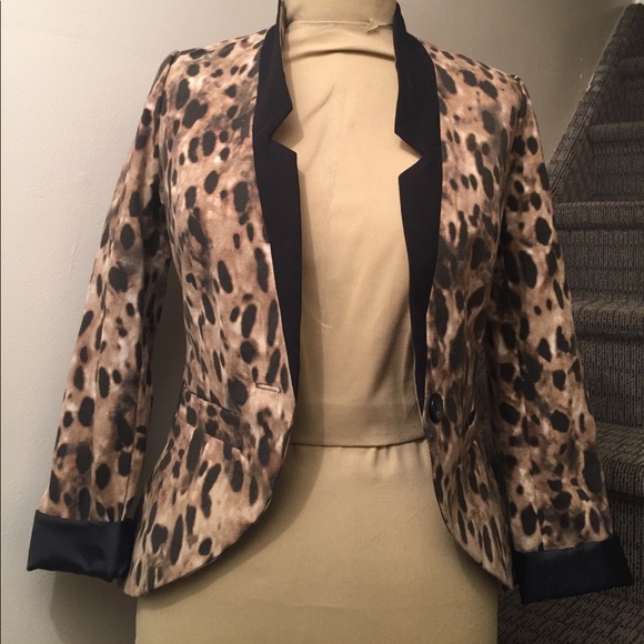 Silence and Noise cheetah print blazer - Picture 1 of 5