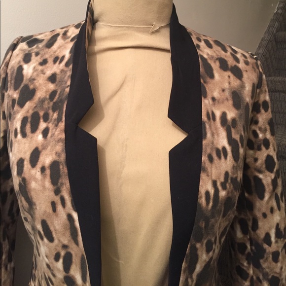Silence and Noise cheetah print blazer - Picture 2 of 5