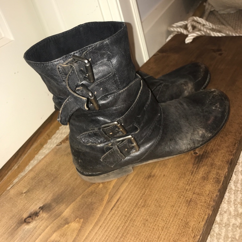 Nine West Distressed leather boots