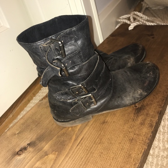 Nine West Distressed leather boots - Picture 1 of 3