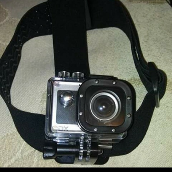 1080p Full HD 12MP Waterproof Action Camera 2" - Picture 2 of 8