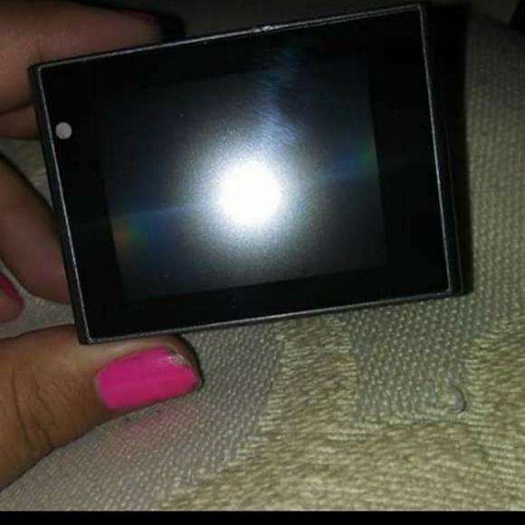 1080p Full HD 12MP Waterproof Action Camera 2" - Picture 5 of 8