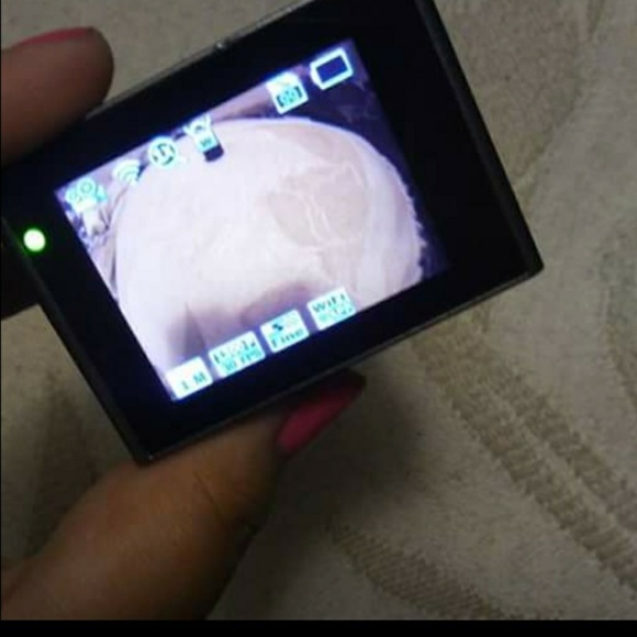 1080p Full HD 12MP Waterproof Action Camera 2" - Picture 8 of 8