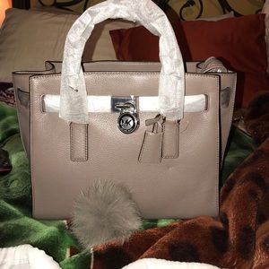 Brand New Never Used Micheal Kors Handbag!!!! 👜