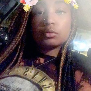 Meet your Posher, Markquietta